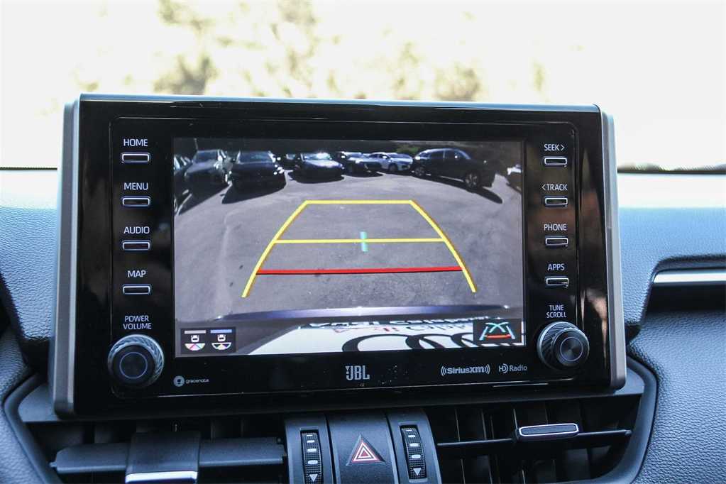 Thumbnail: 2019 Toyota RAV4 - 22