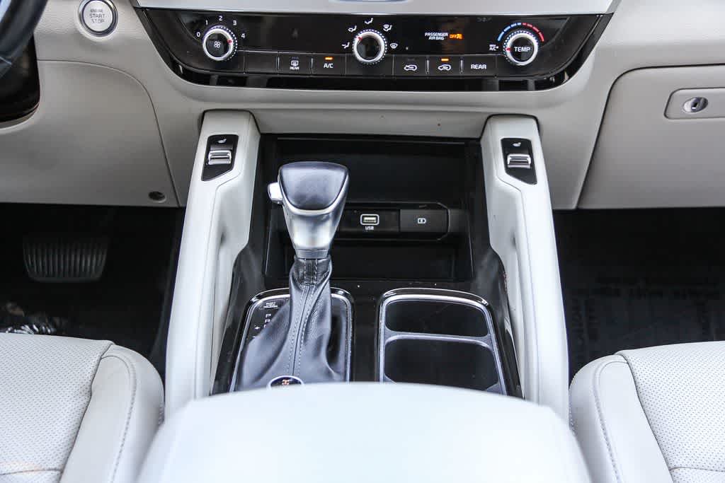 Thumbnail: 2020 Kia Telluride - 14
