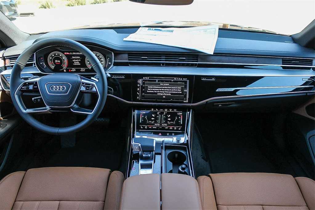 Thumbnail: 2025 Audi A8 - 12