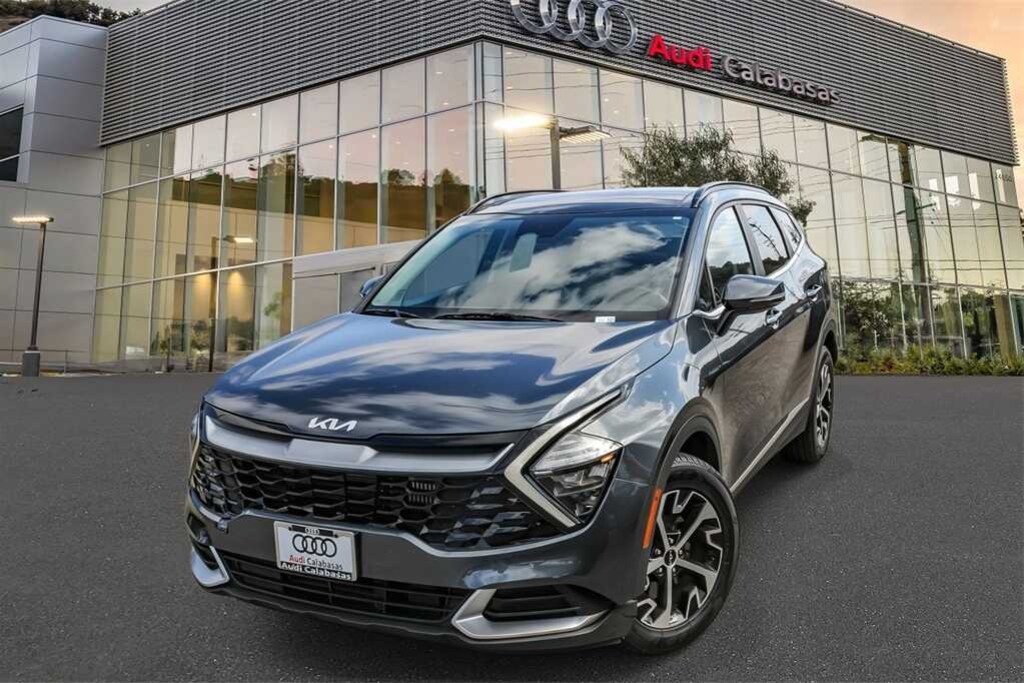 Used 2023 Kia Sportage Hybrid EX SUV