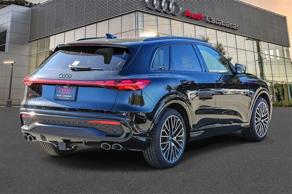 Thumbnail: 2025 Audi SQ5 - 4