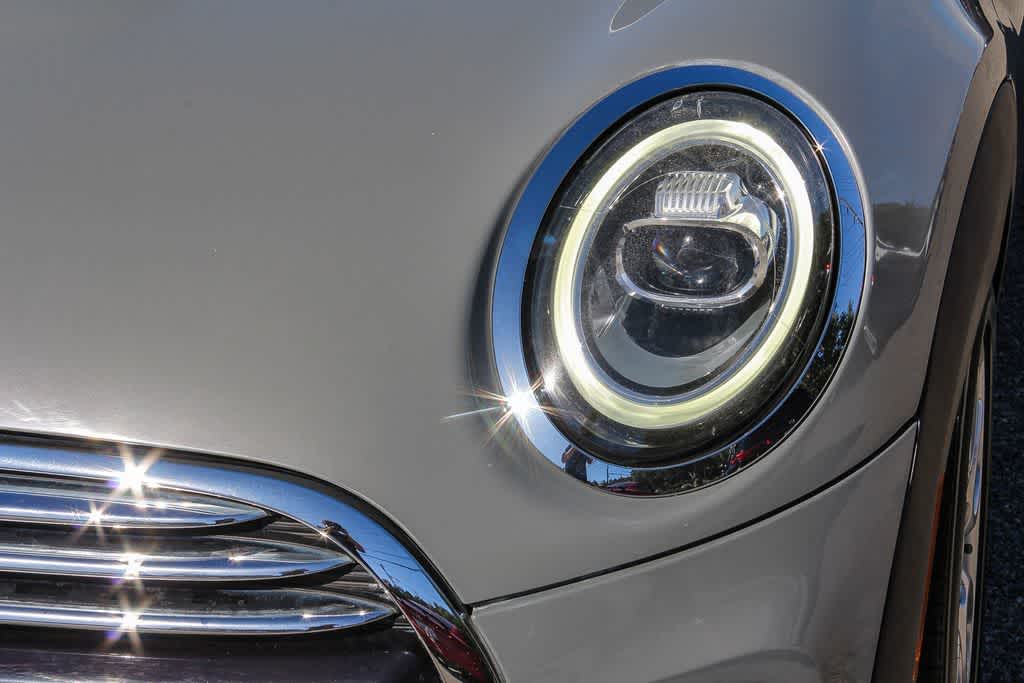 Thumbnail: 2019 MINI Cooper Hardtop - 7