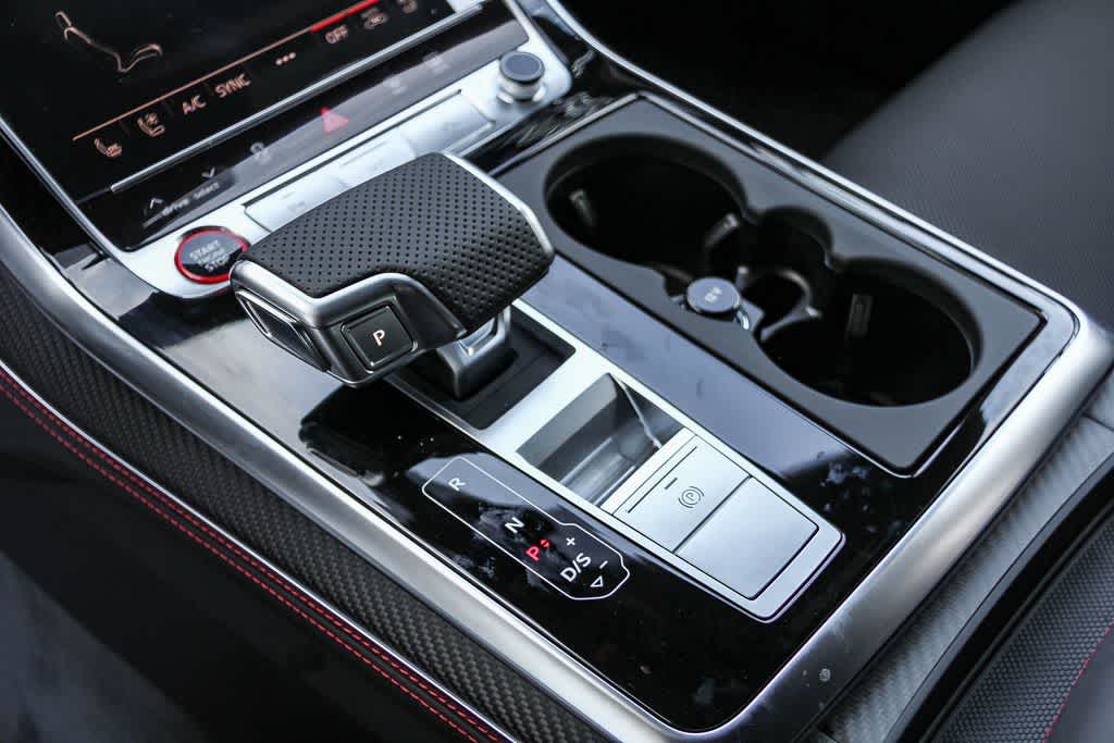 Thumbnail: 2026 Audi RS Q8 - 20