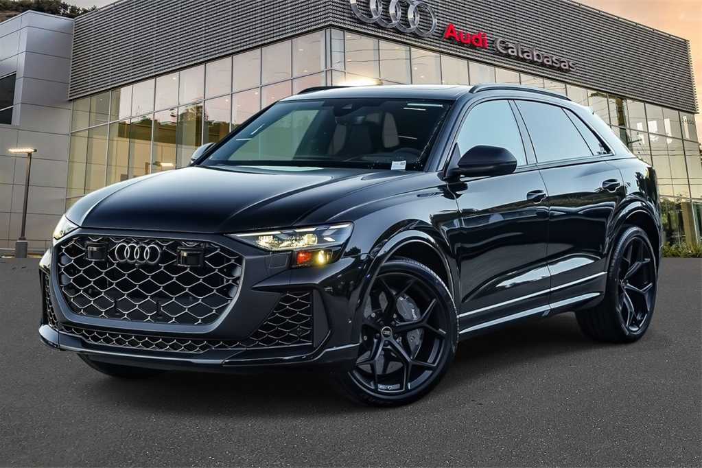2025 Audi RS Q8 4.0T -
                  Calabasas, CA