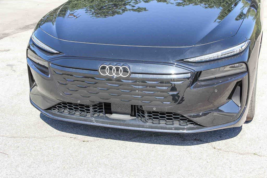 Thumbnail: 2025 Audi e-tron S - 8