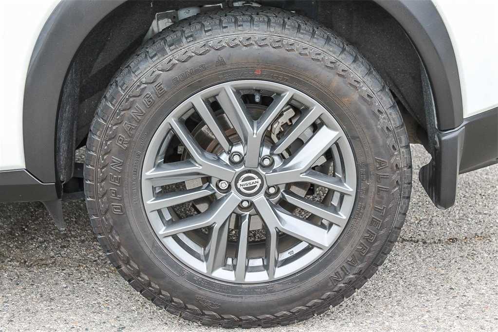 Thumbnail: 2021 Nissan Rogue - 11