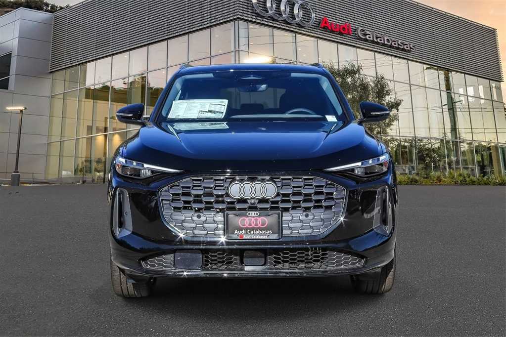 Thumbnail: 2025 Audi Q5 - 6