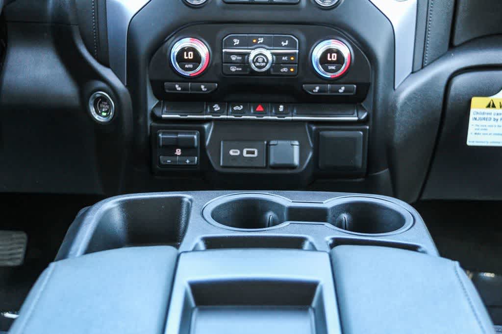 Thumbnail: 2022 GMC Sierra 2500 - 13