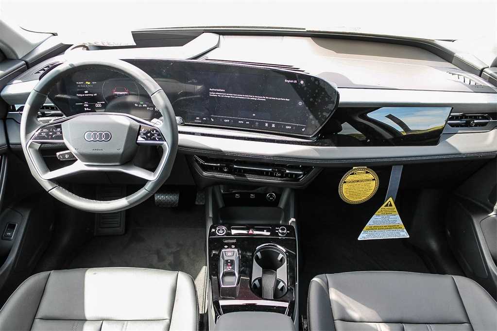 Thumbnail: 2025 Audi Q6 e-tron - 11