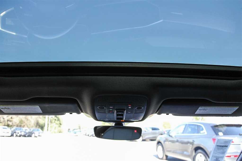 Thumbnail: 2022 Audi Q3 - 12