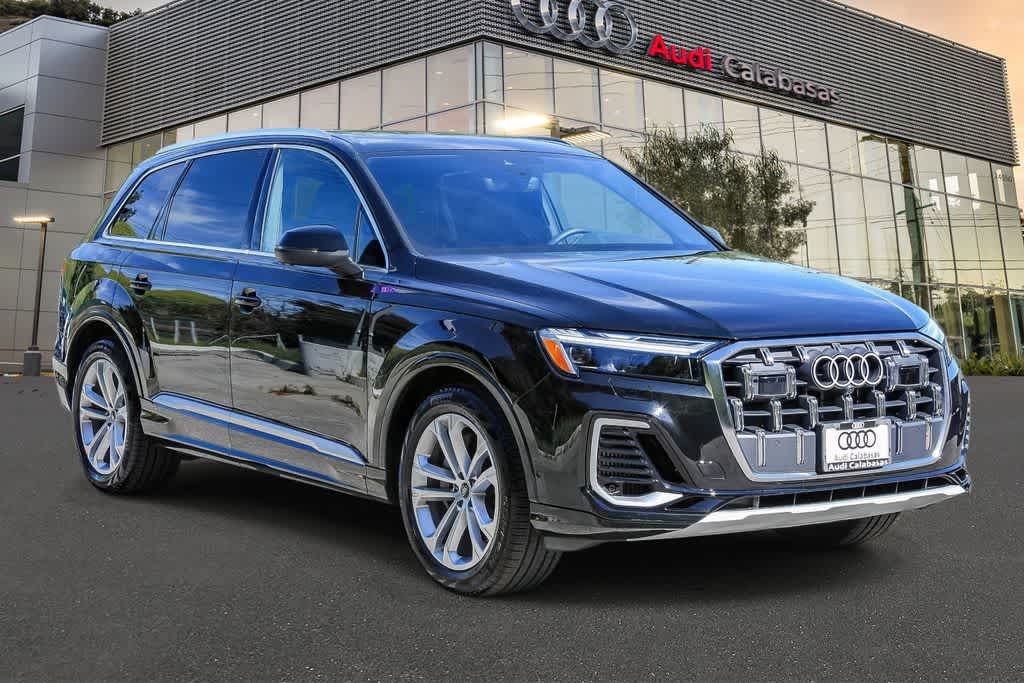 Thumbnail: 2026 Audi Q7 - 5