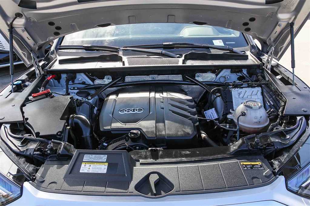 Thumbnail: 2023 Audi Q5 - 26