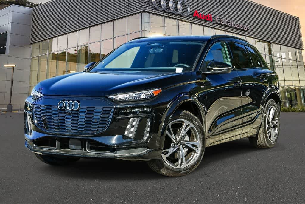 2027 Audi Q6 e-tron Premium -
                  Calabasas, CA
