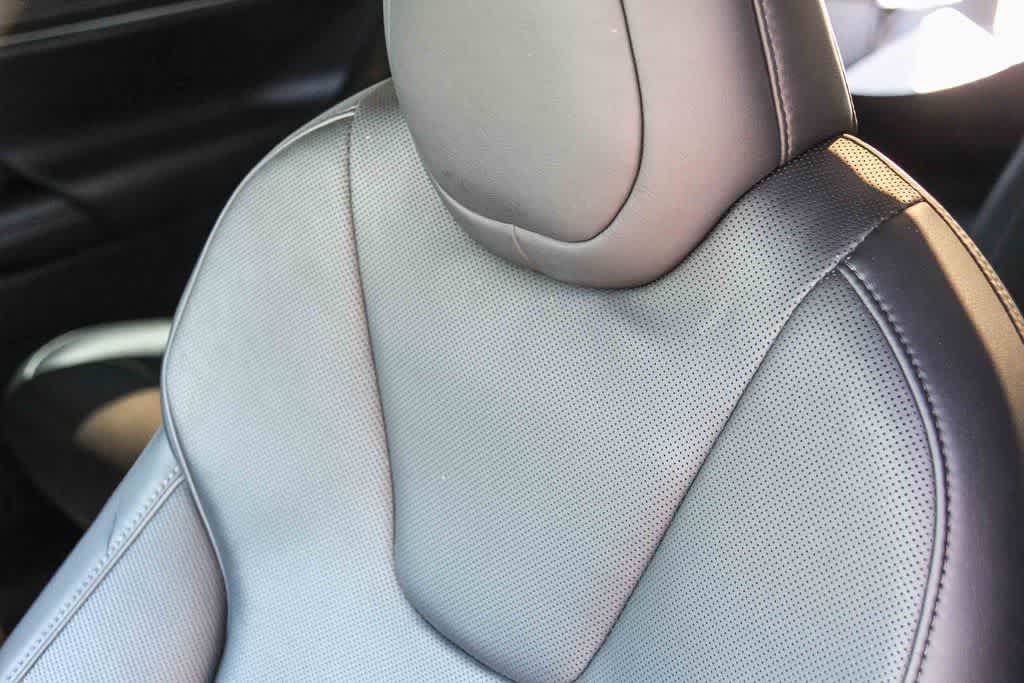 Thumbnail: 2022 Tesla Model X - 25