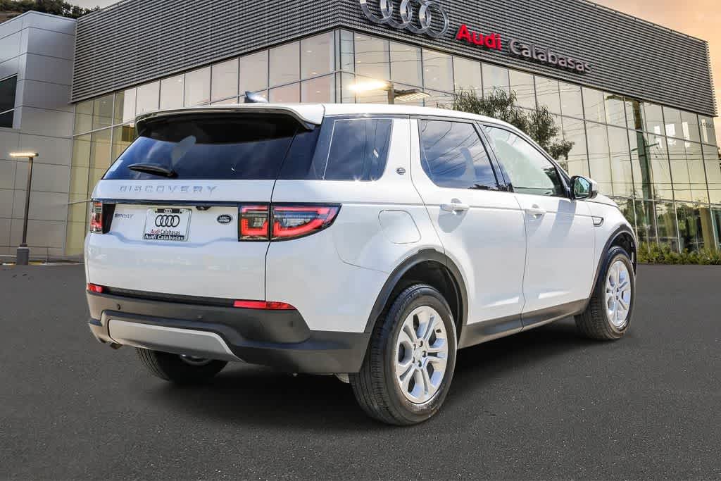 Thumbnail: 2021 Land Rover Discovery Sport - 4