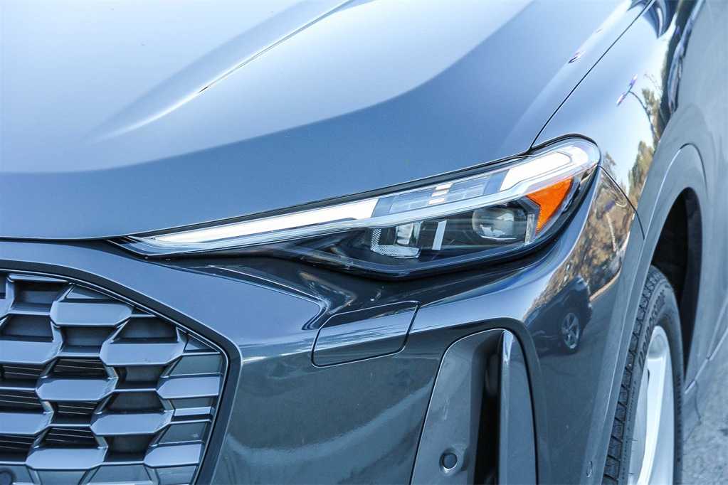 Thumbnail: 2025 Audi Q5 - 7