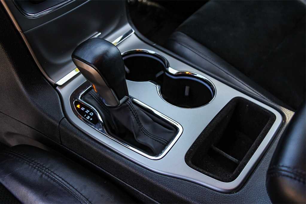 Thumbnail: 2018 Jeep Grand Cherokee - 20