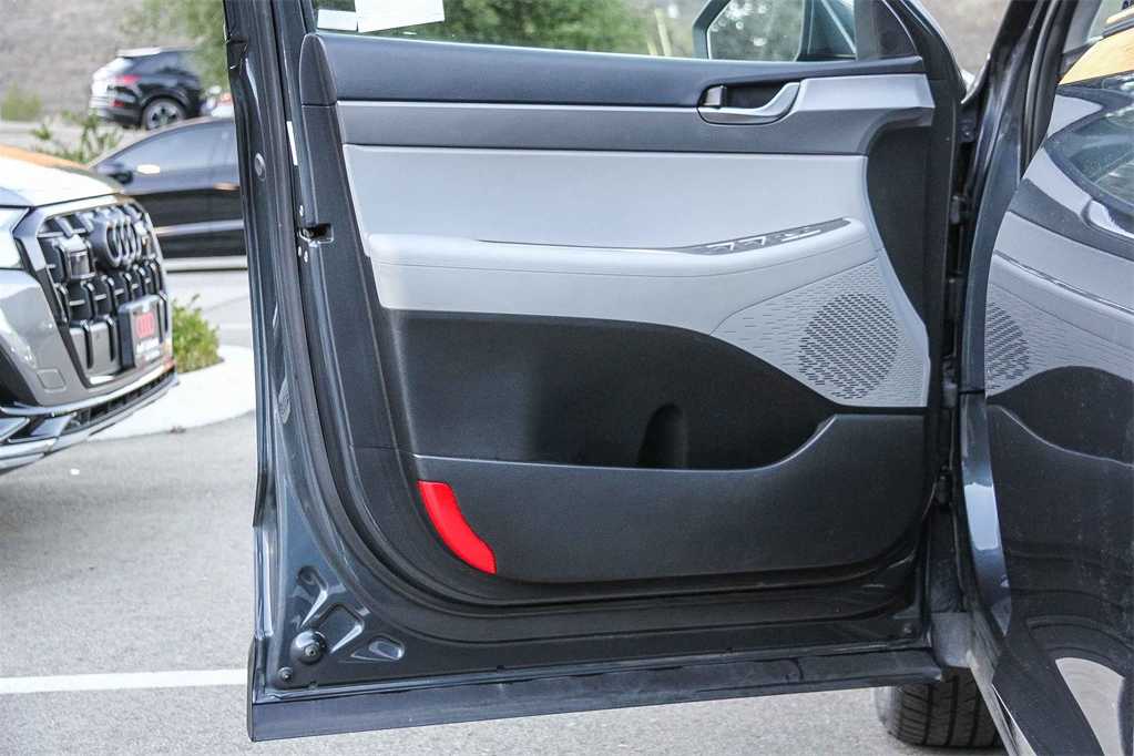 Thumbnail: 2020 Hyundai Palisade - 23