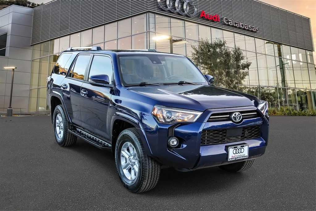 Thumbnail: 2021 Toyota 4Runner - 5