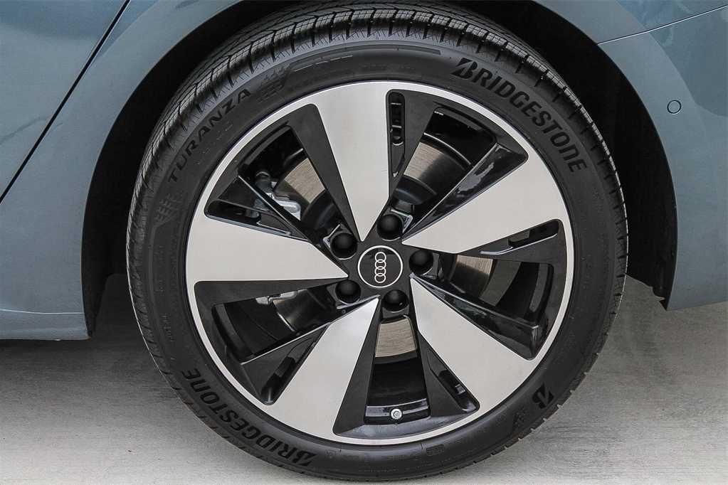 Thumbnail: 2025 Audi A5 - 11