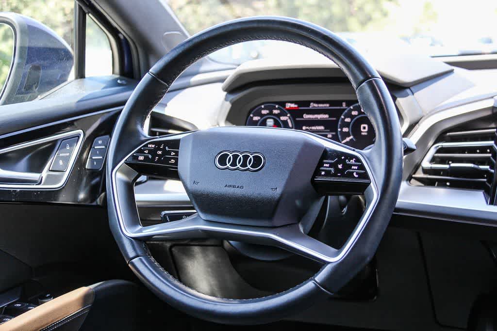 Thumbnail: 2023 Audi Q4 e-tron - 16