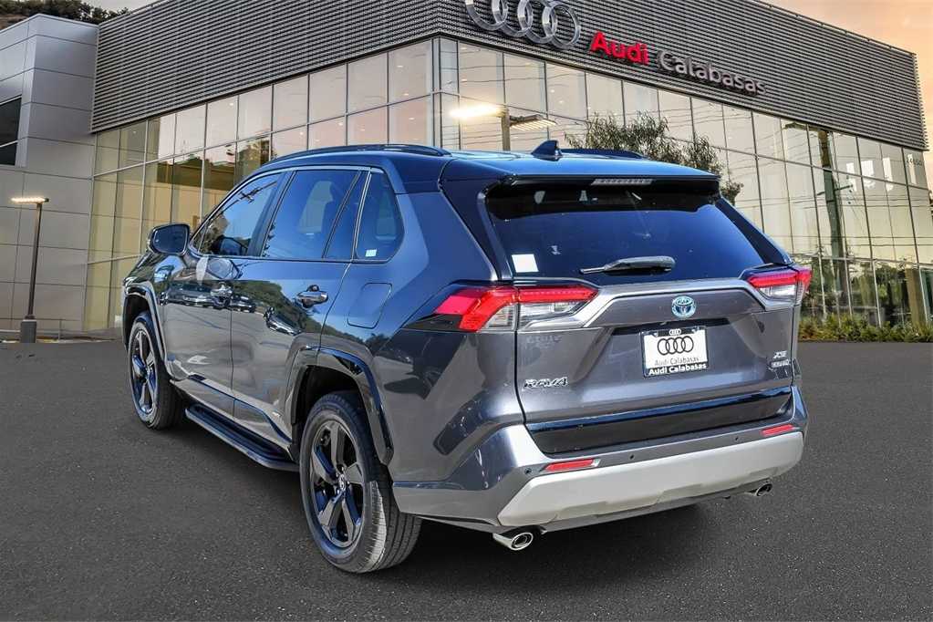 Thumbnail: 2019 Toyota RAV4 - 2