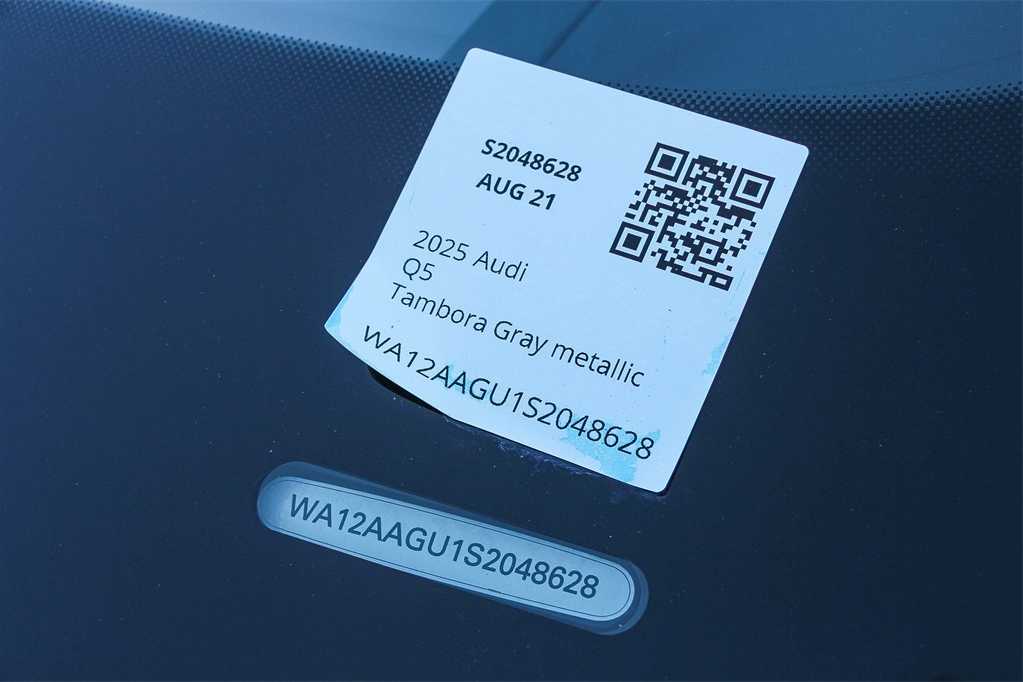 Thumbnail: 2025 Audi Q5 - 28