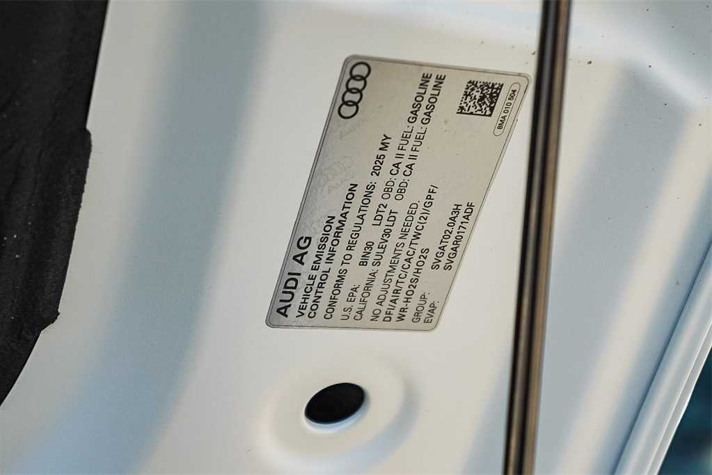 Thumbnail: 2025 Audi Q5 - 31