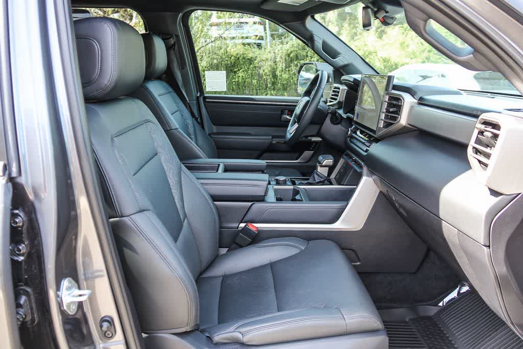 Thumbnail: 2025 Toyota Tundra - 18