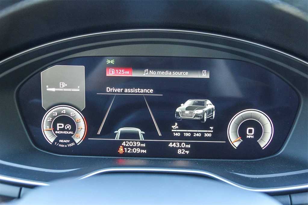 Thumbnail: 2022 Audi A4 - 23