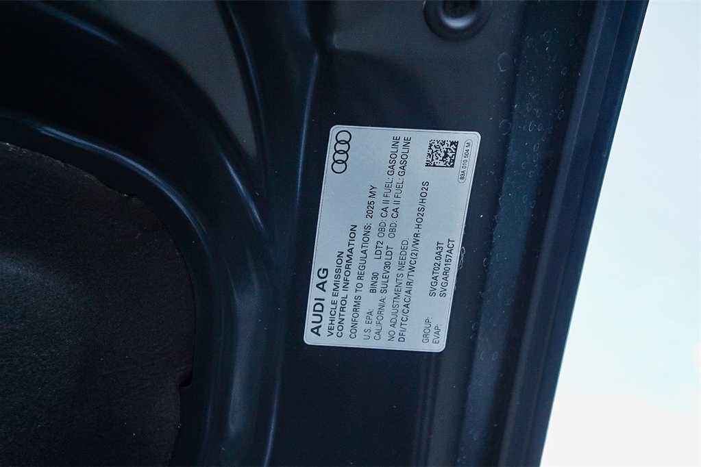 Thumbnail: 2025 Audi Q3 - 30