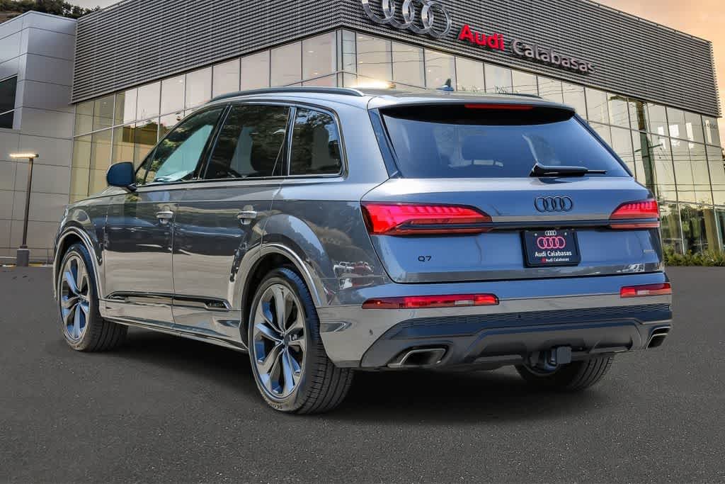Thumbnail: 2026 Audi Q7 - 2