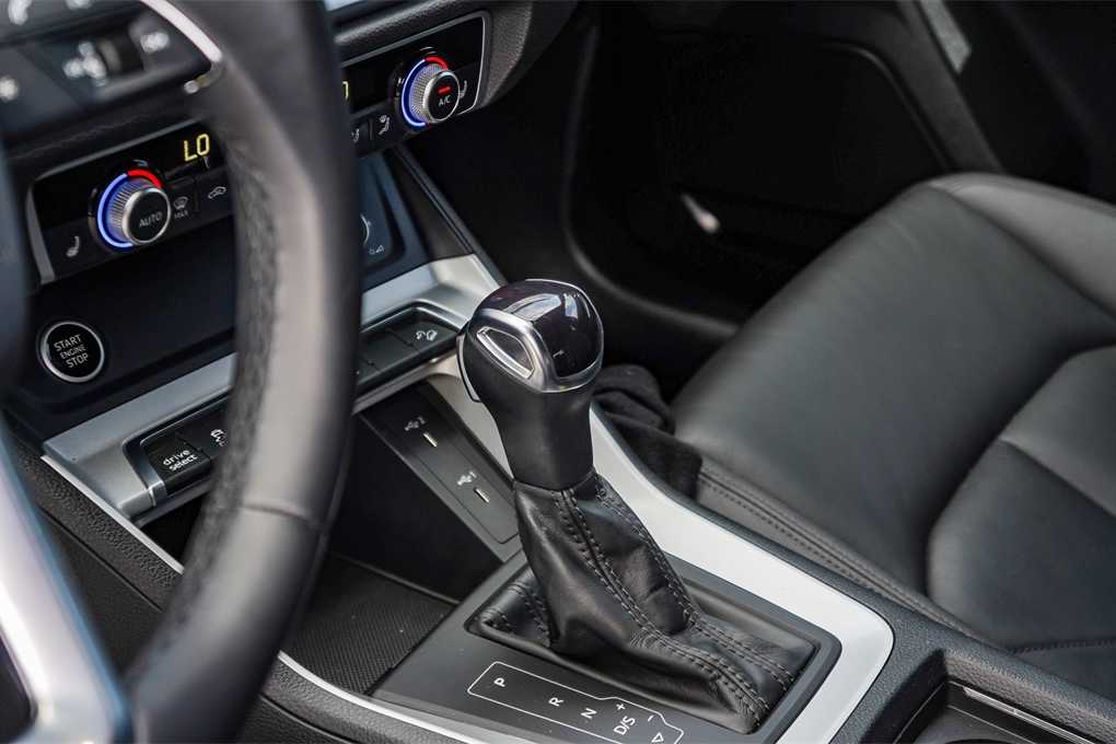 Thumbnail: 2022 Audi Q3 - 22