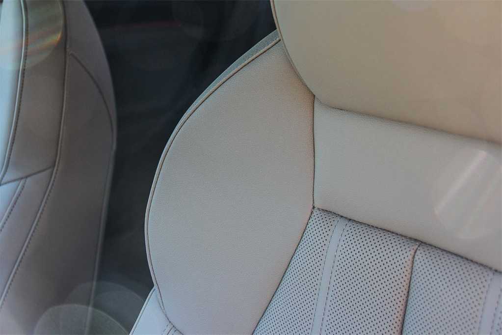 Thumbnail: 2025 Audi Q5 - 25