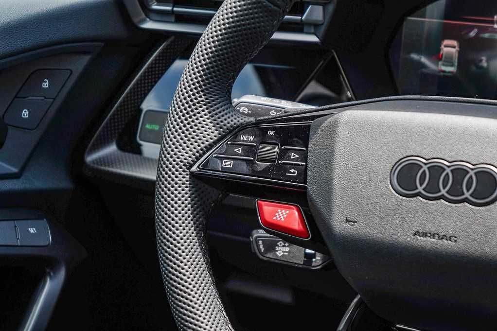Thumbnail: 2026 Audi RS 3 - 16