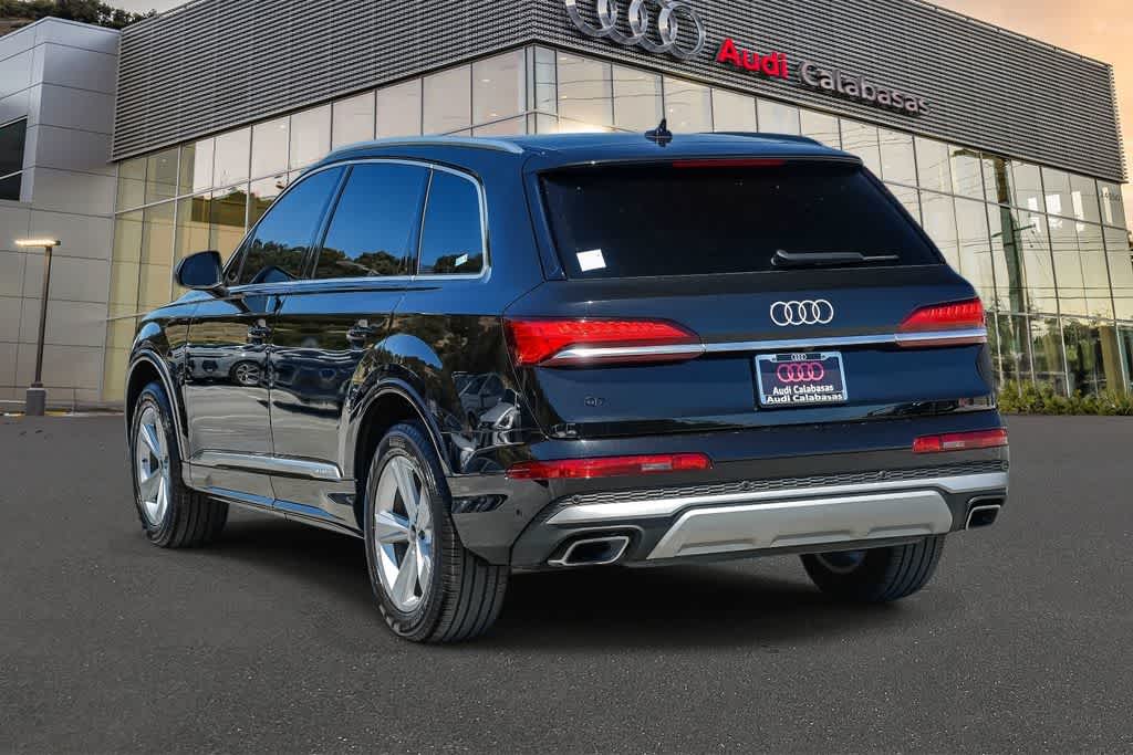 Thumbnail: 2025 Audi Q7 - 6