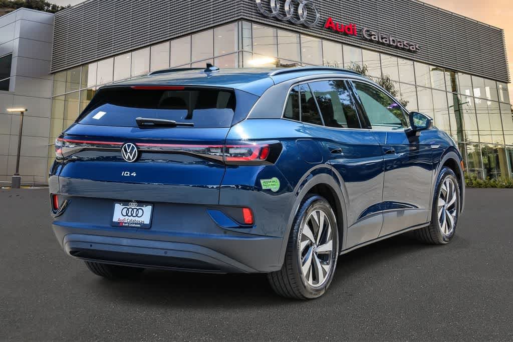 Thumbnail: 2023 Volkswagen ID.4 - 4