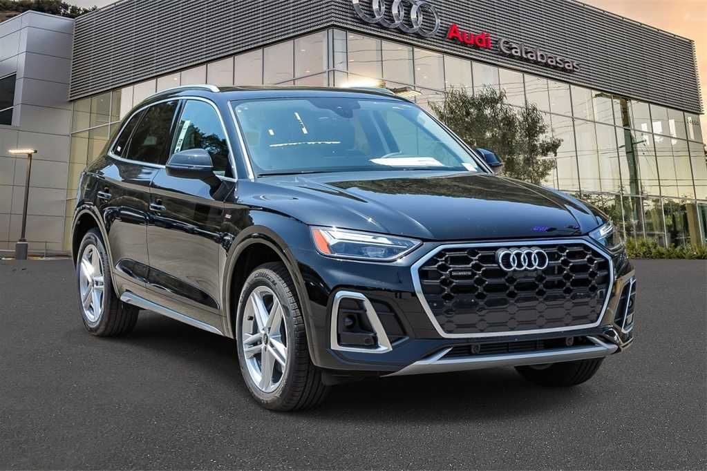 2025 Audi Q5 55 S line Premium Plus photo 3
