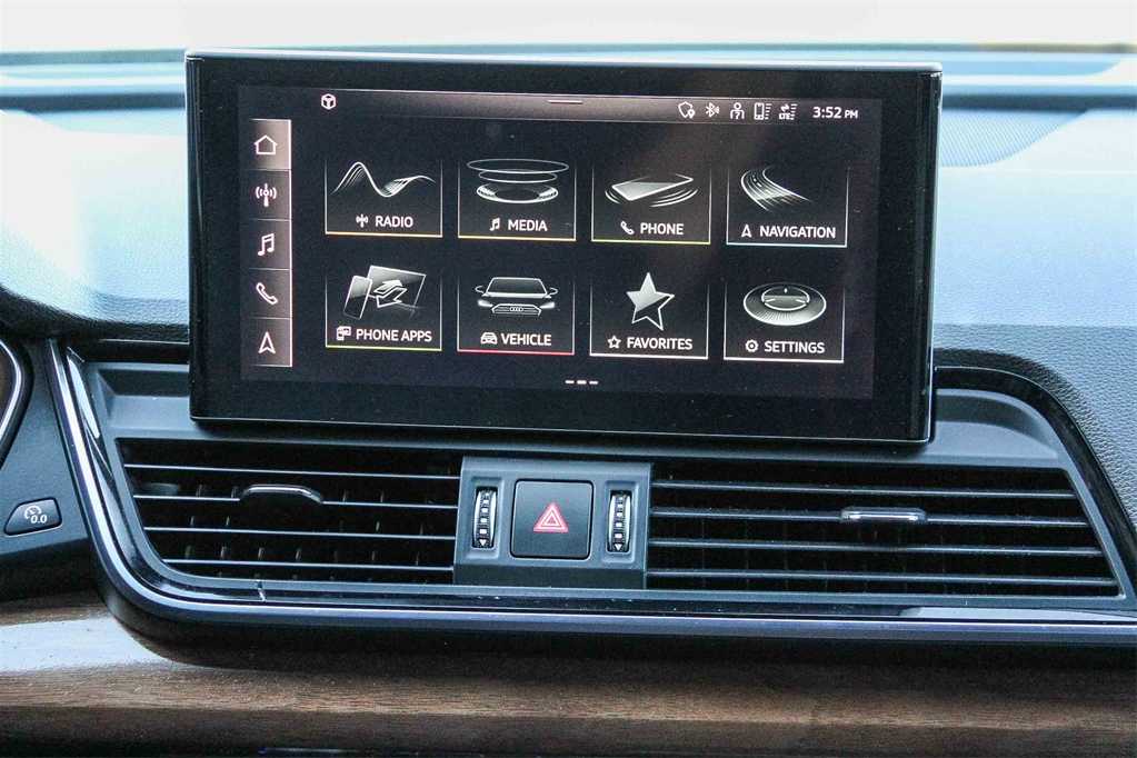 Thumbnail: 2022 Audi Q5 - 15