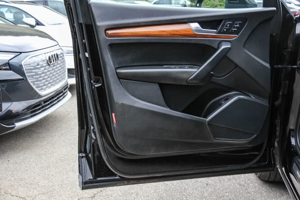 Thumbnail: 2023 Audi Q5 - 22