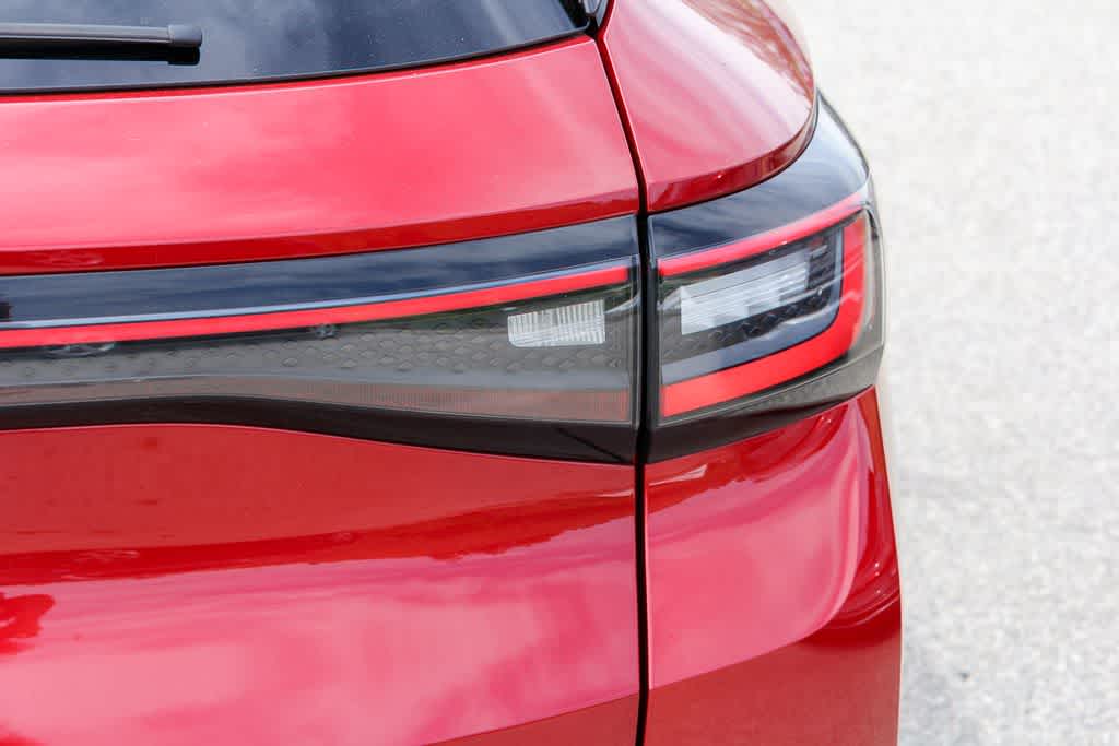 Thumbnail: 2023 Volkswagen ID.4 - 9