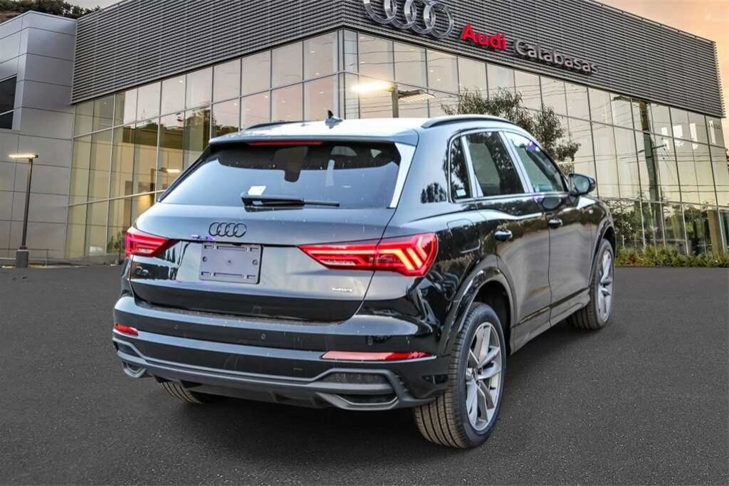 New 2025 Audi Q3 45 S line Premium SUV