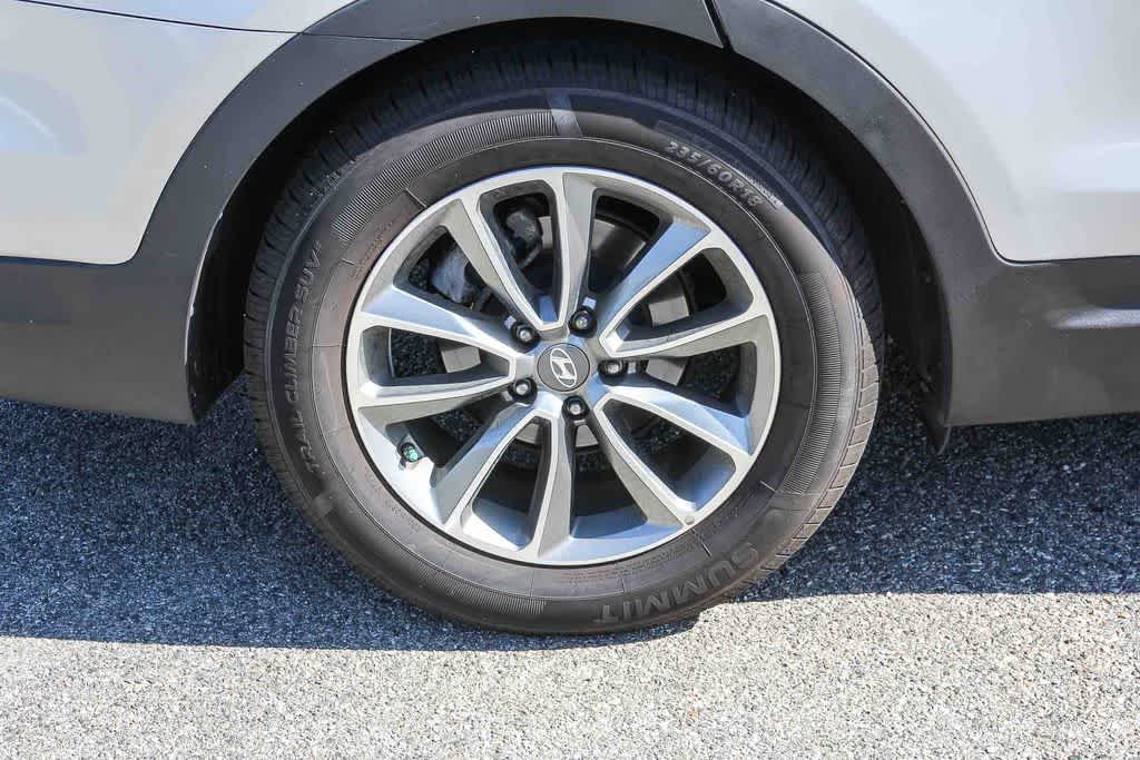 Thumbnail: 2017 Hyundai Santa Fe - 8