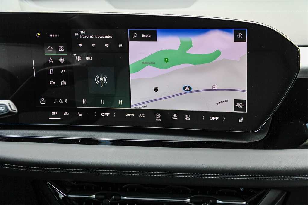 Thumbnail: 2025 Audi Q6 e-tron - 14