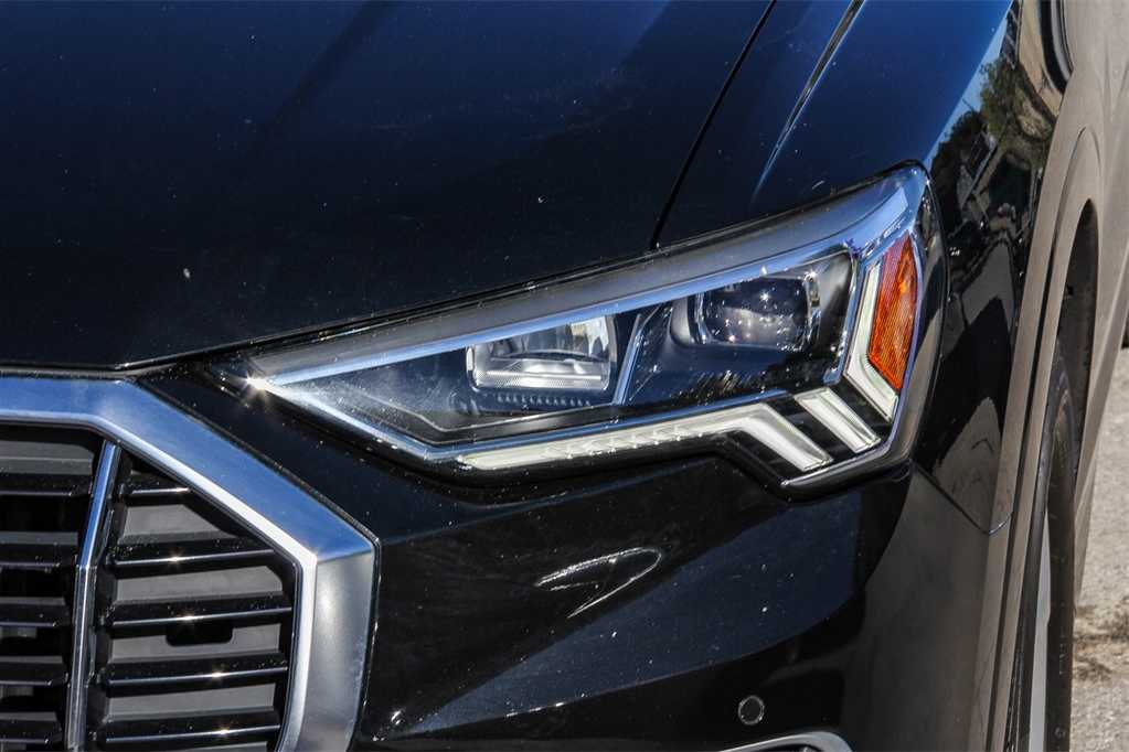 Thumbnail: 2021 Audi Q3 - 5