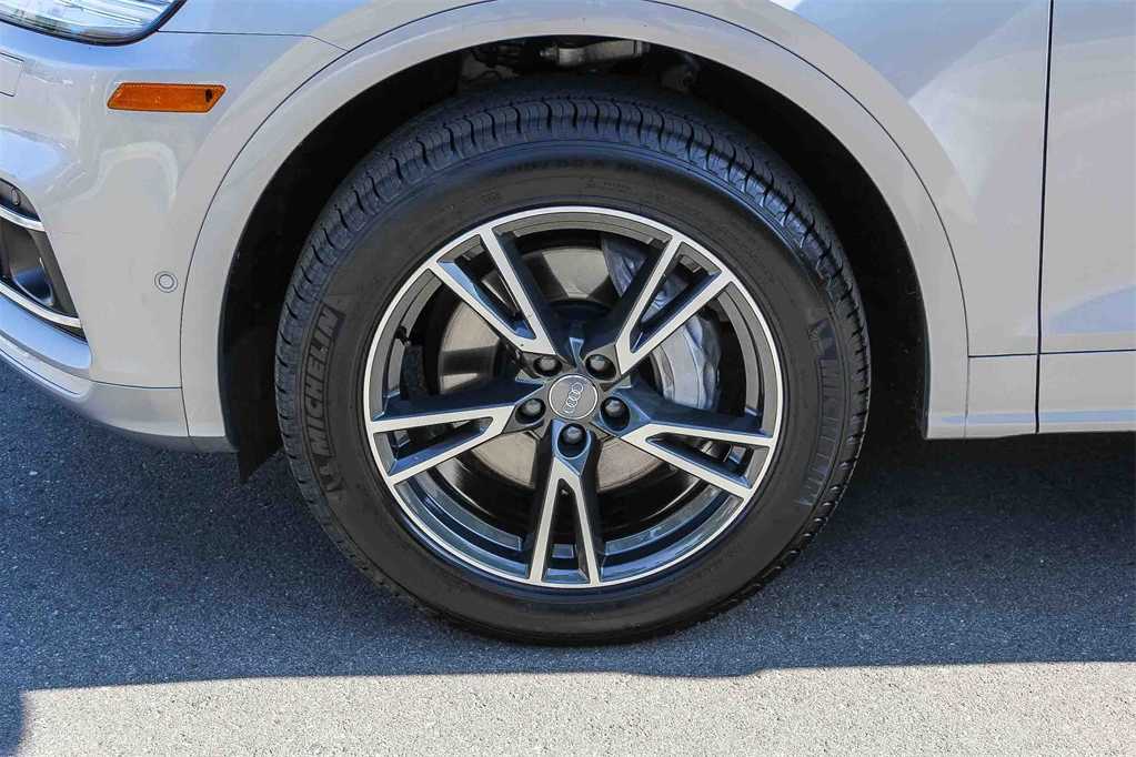 Thumbnail: 2020 Audi Q5 - 7