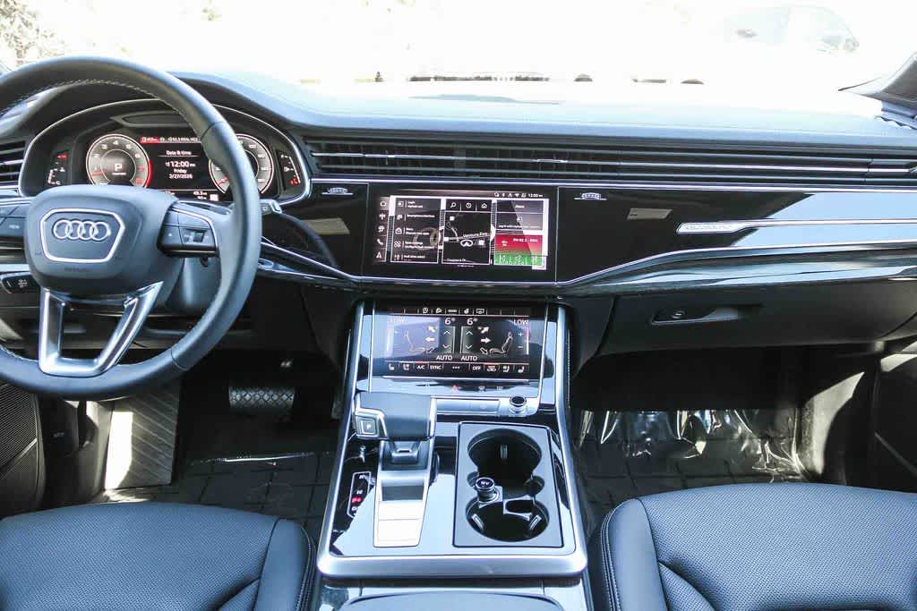 Thumbnail: 2026 Audi Q7 - 13