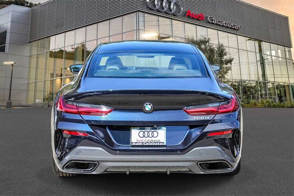 Thumbnail: 2023 BMW 8 Series - 3