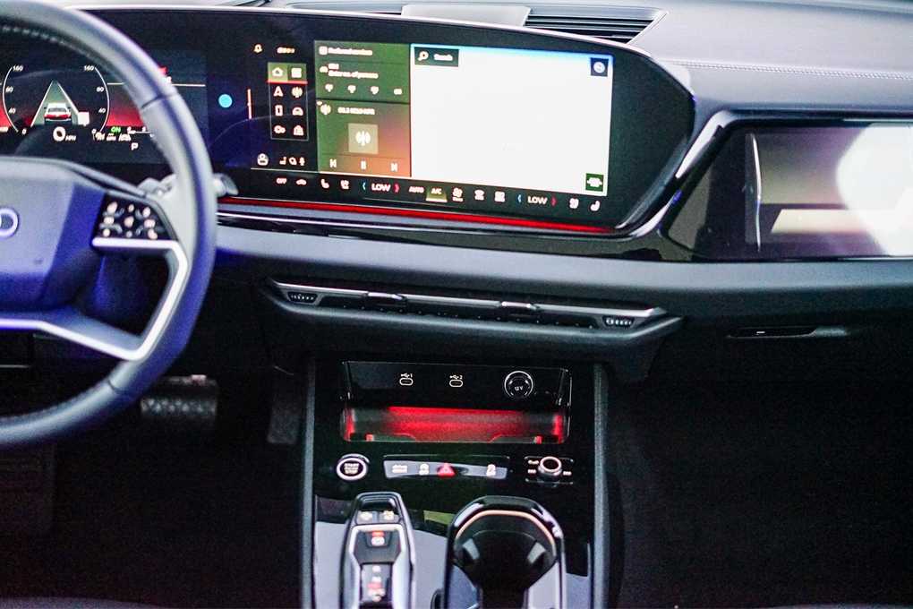 Thumbnail: 2025 Audi A5 - 13