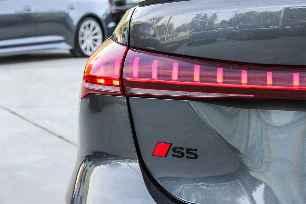 Thumbnail: 2025 Audi S5 - 11